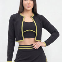 BUZO LIGERO NEGRO DE DISEÑO CORTO RVC