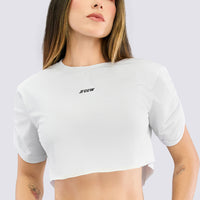 CAMISETA CROP BLANCA CON CORTES TRASEROS RVC