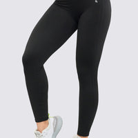 LEGGINGS COLOR NEGRO, CON TALLE ALTO, LÍNEAS A LOS LATERALES. COMPRA AHORA.