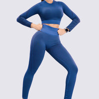 BUZO AZUL AJUSTADO Y TEXTURIZADO RVC