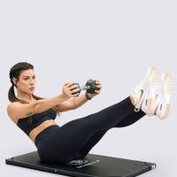 TOP NEGRO CON ESPALDA CRUZADA Y FRUNCIDO FRONTAL RVC