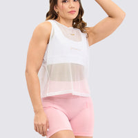 Malla color blanco sin mangas, ligera y de sacado rápido.