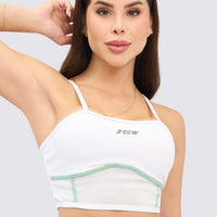 Top deportivo color blanco con venas en color verde menta y malla transpirable.