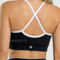 TOP NEGRO DE TIRANTES CRUZADOS Y MALLA RVC