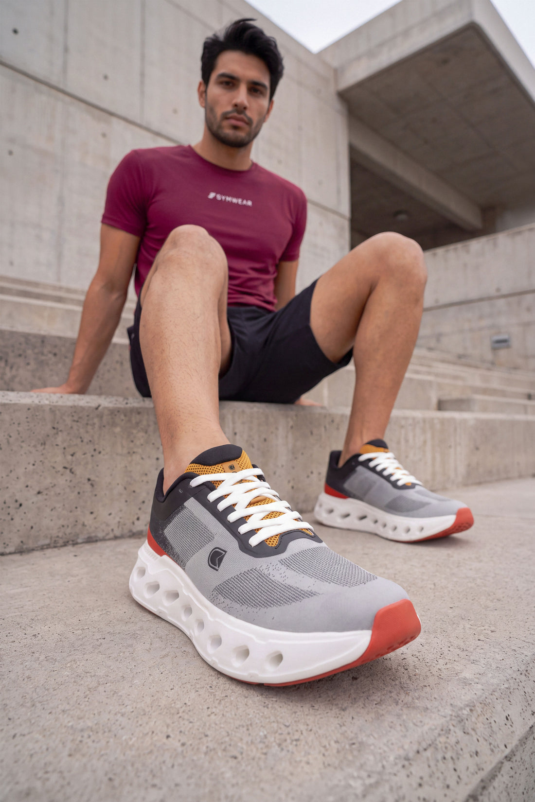 TENIS HOMBRE GRIS OSCURO TRAIL