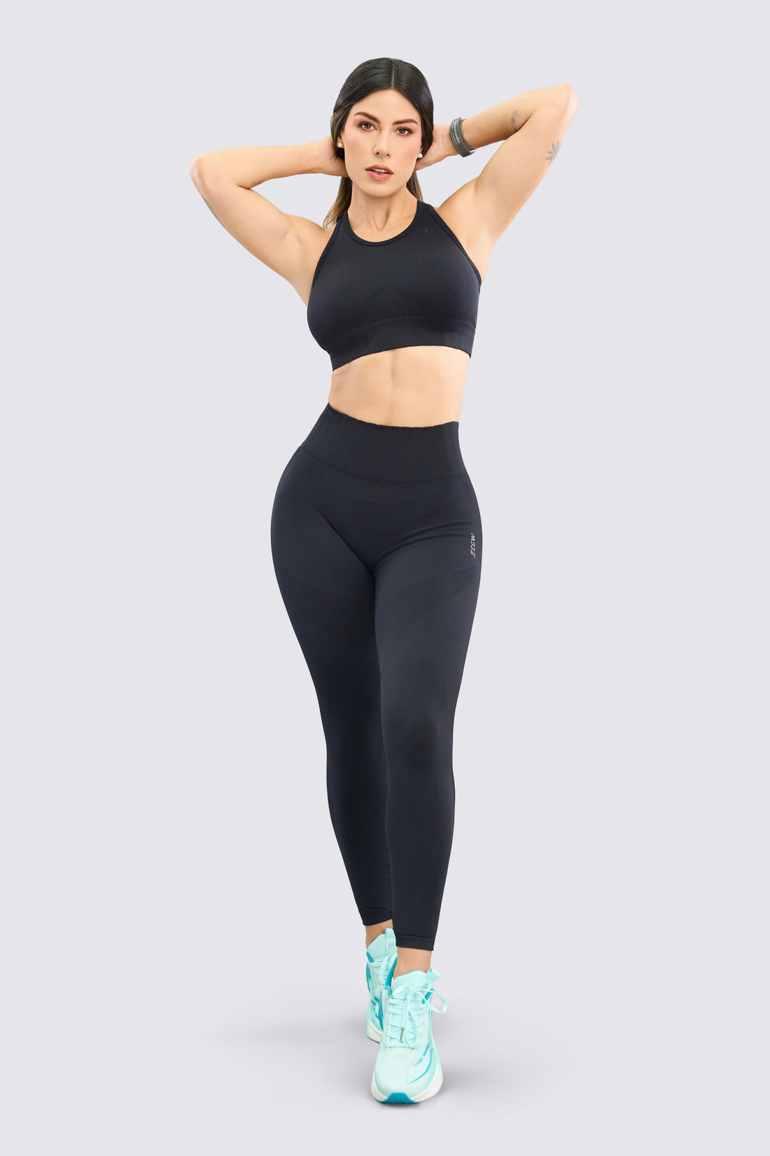 LEGGINGS NEGRO SEAMLESS TIRO ALTO RVC