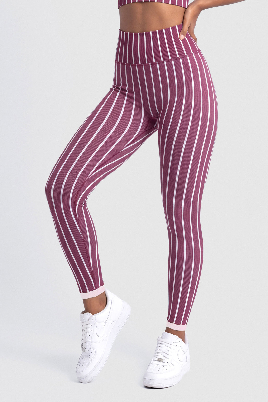 LEGGINGS VINOTINTO ESTAMPADO DE RAYAS  PPC