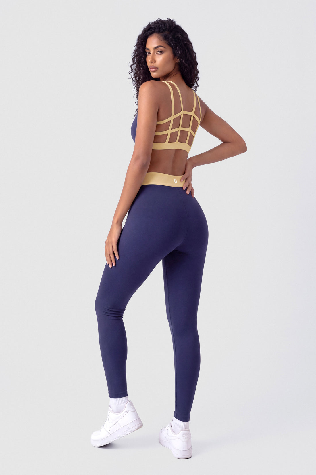 LEGGINGS AJUSTE CEÑIDO PRETINA EN CONTRASTE PPC