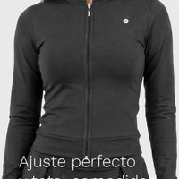 CHAQUETA NEGRA CIERRE FRONTAL RVC