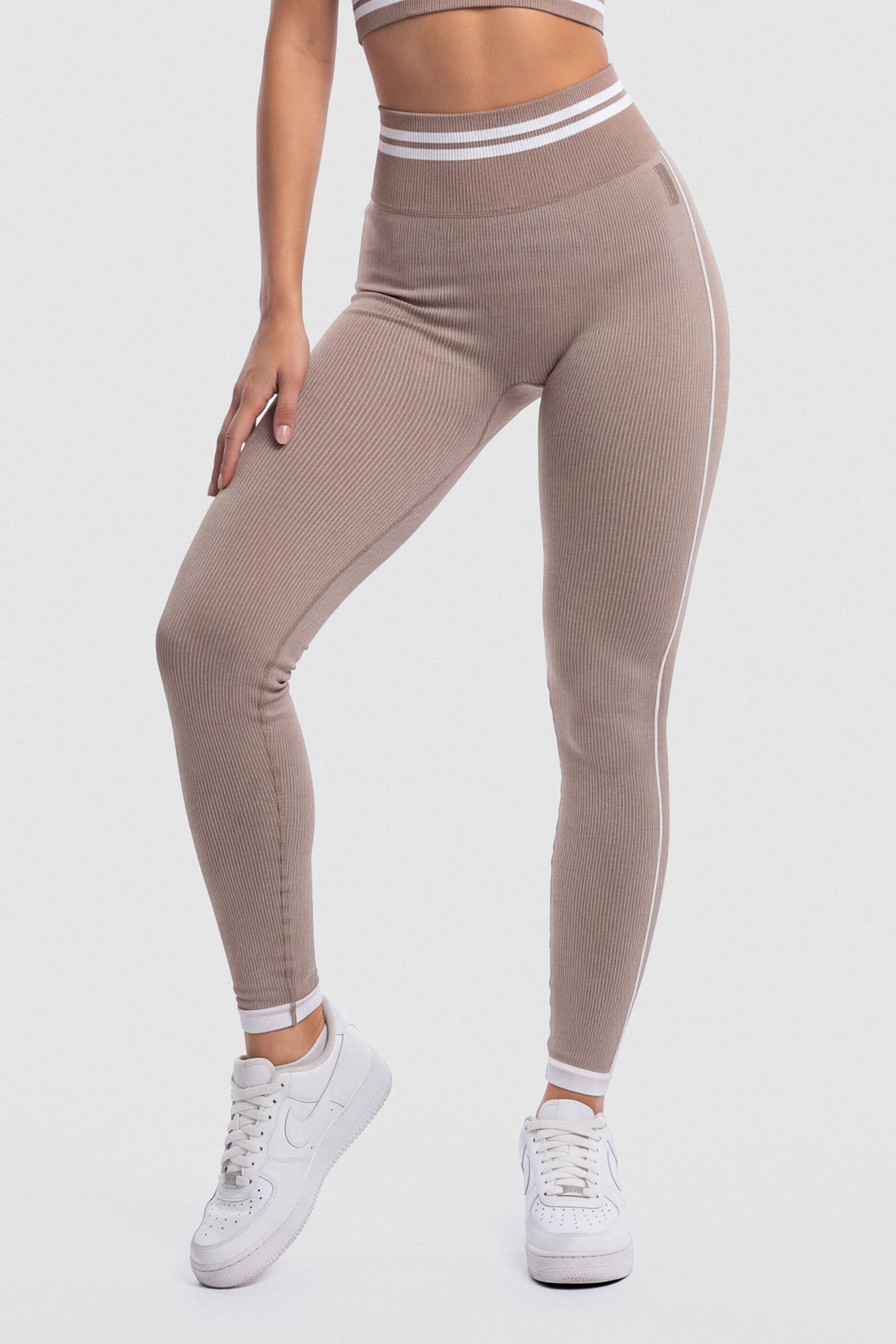 LEGGINGS MOCCA FRANJAS EN PRETINA PPC