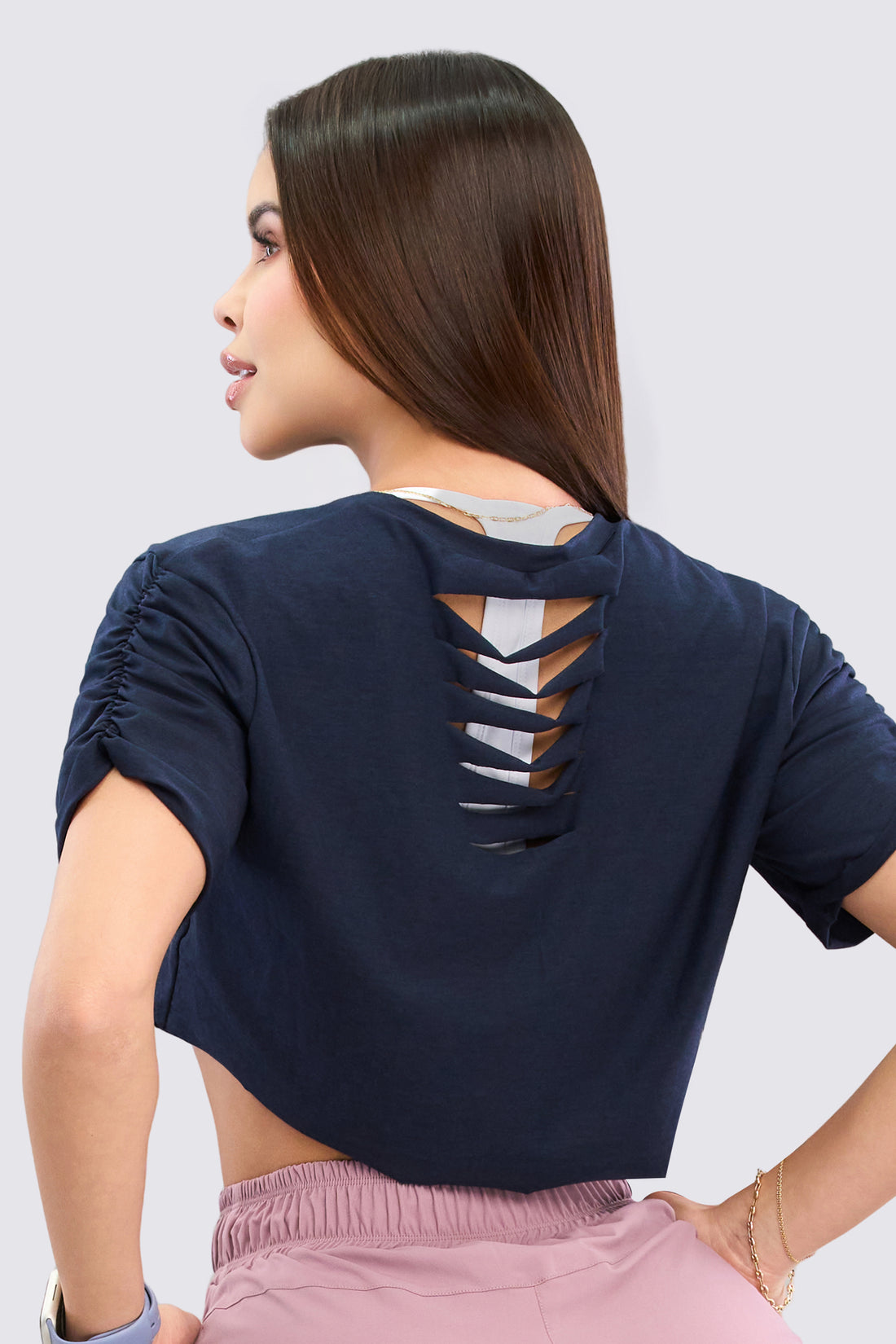 CAMISETA CROP AZUL MARINO CON CORTES TRASEROS RVC
