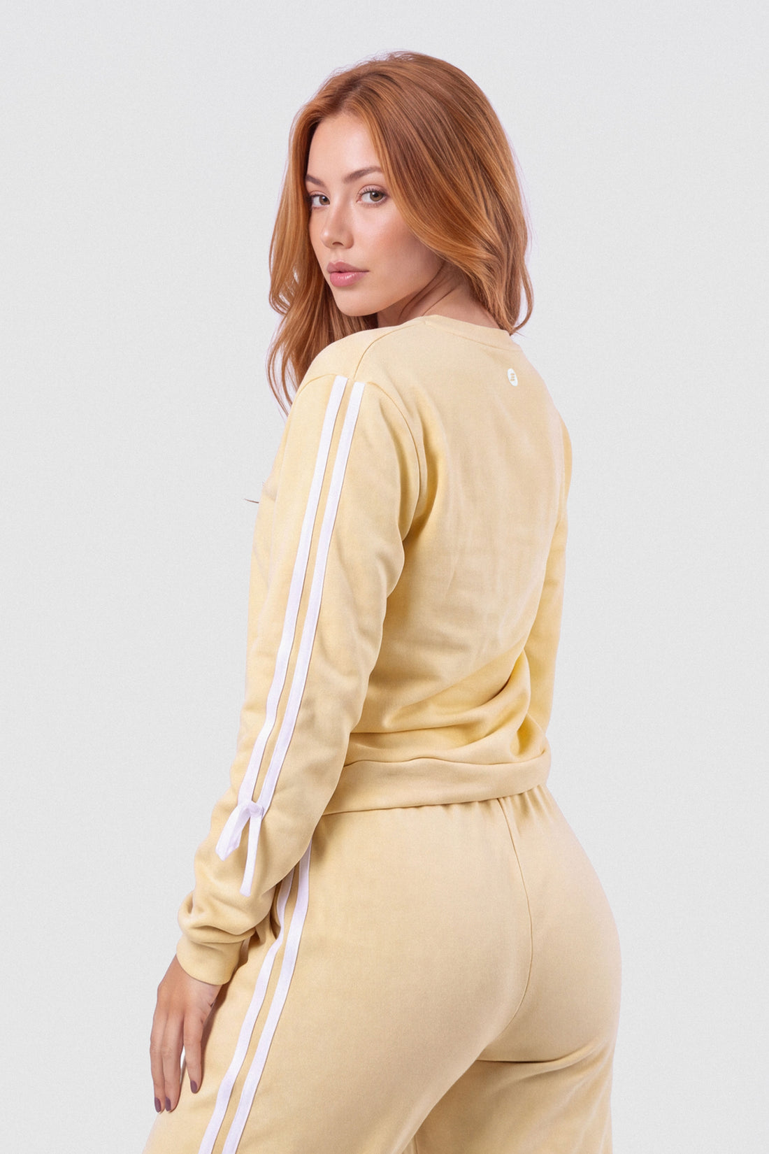 BUZO SOFT CUELLO REDONDO AMARILLO MANTEQUILLA PPC