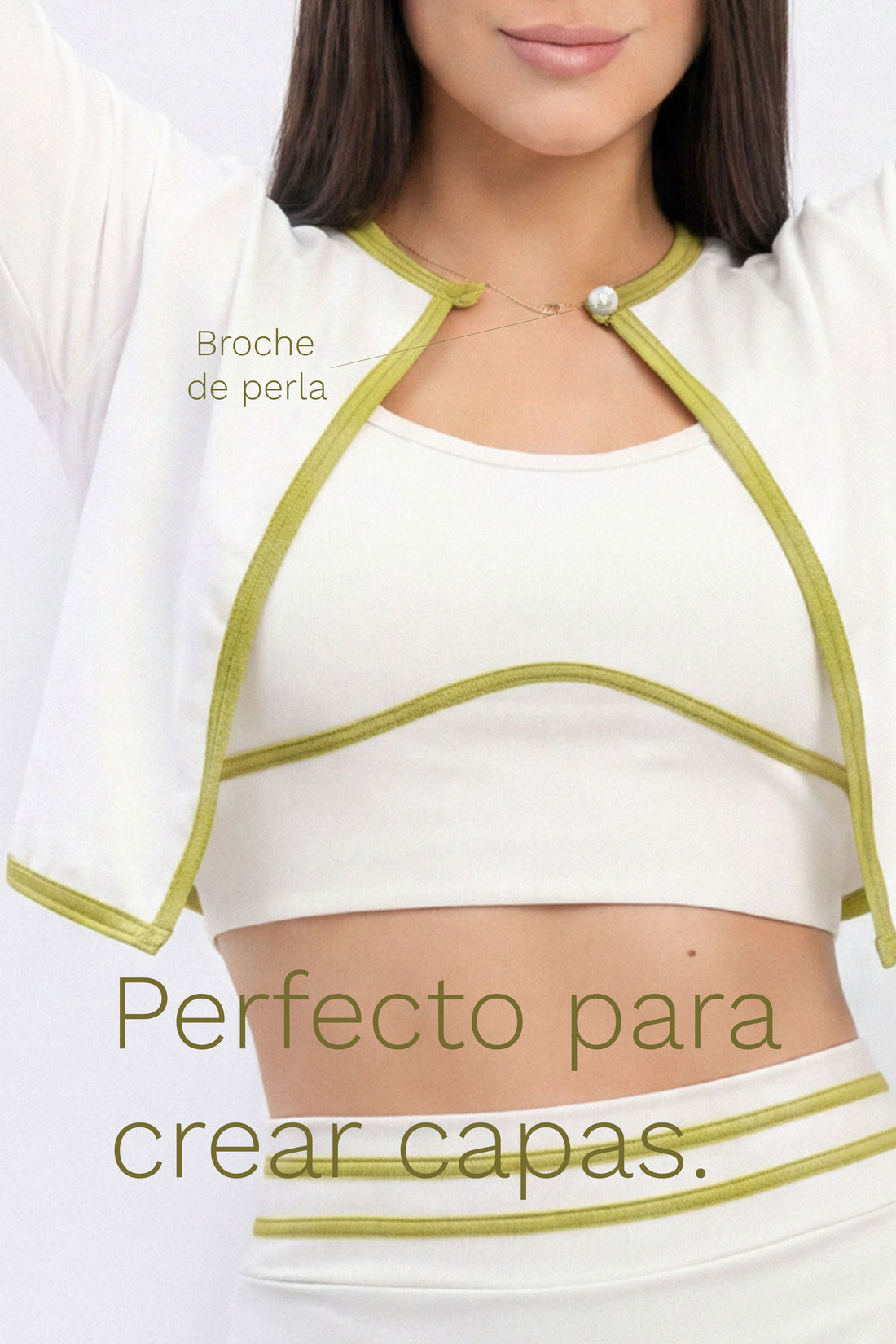 BUZO LIGERO BLANCO DE DISEÑO CORTO RVC