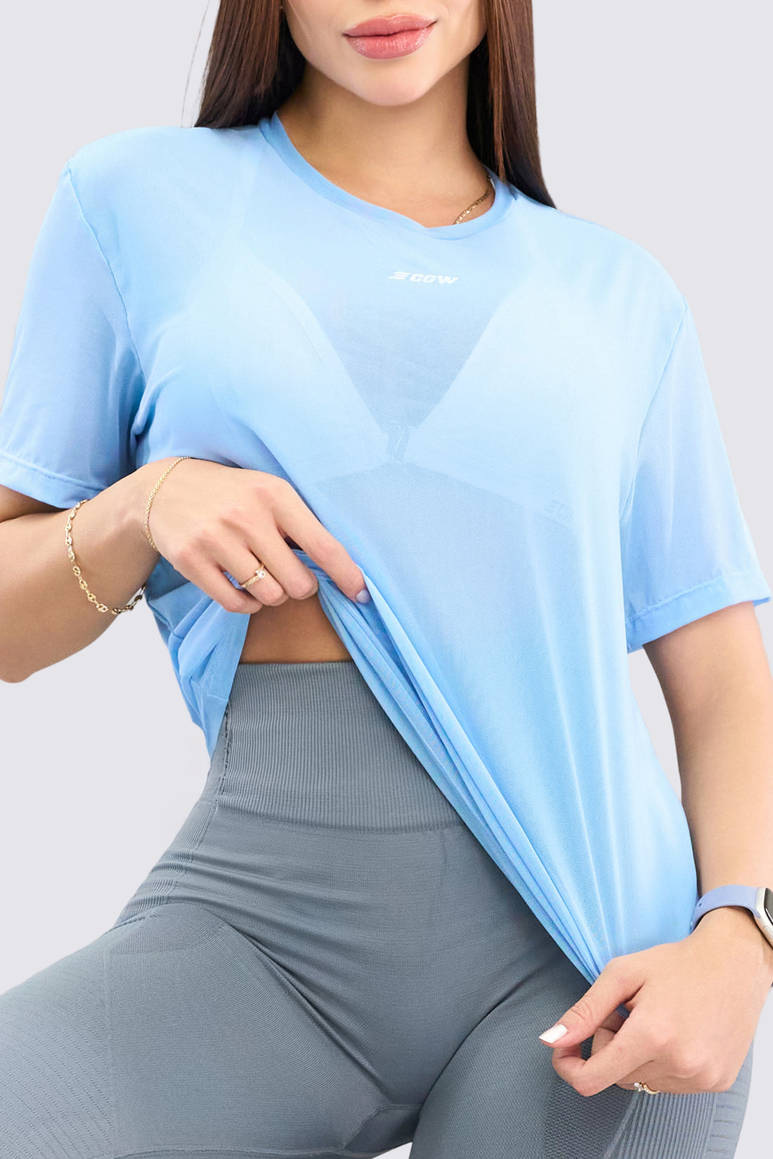 CAMISETA EN MALLA AZUL CLARO RVC