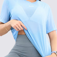 CAMISETA EN MALLA AZUL CLARO RVC