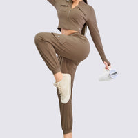 CHAQUETA CHOCOLATE CIERRE FRONTAL RVC
