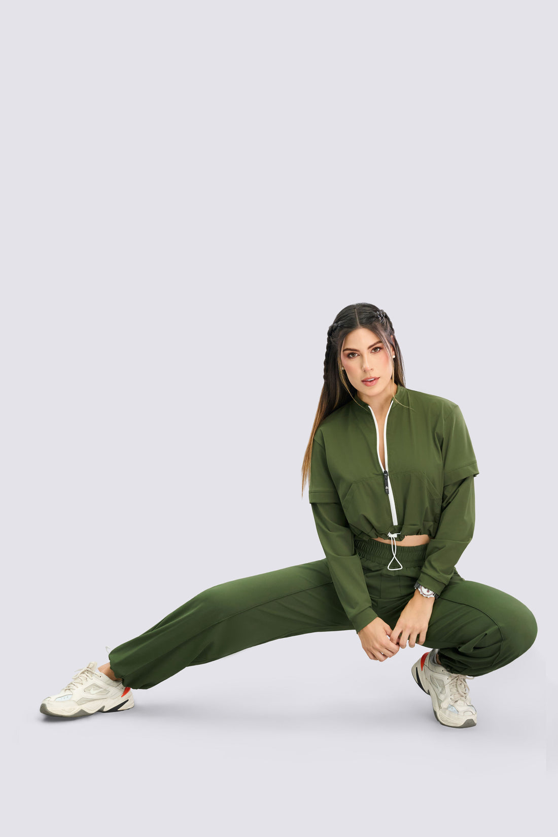 JOGGER CONFORT VERDE MILITAR RVC
