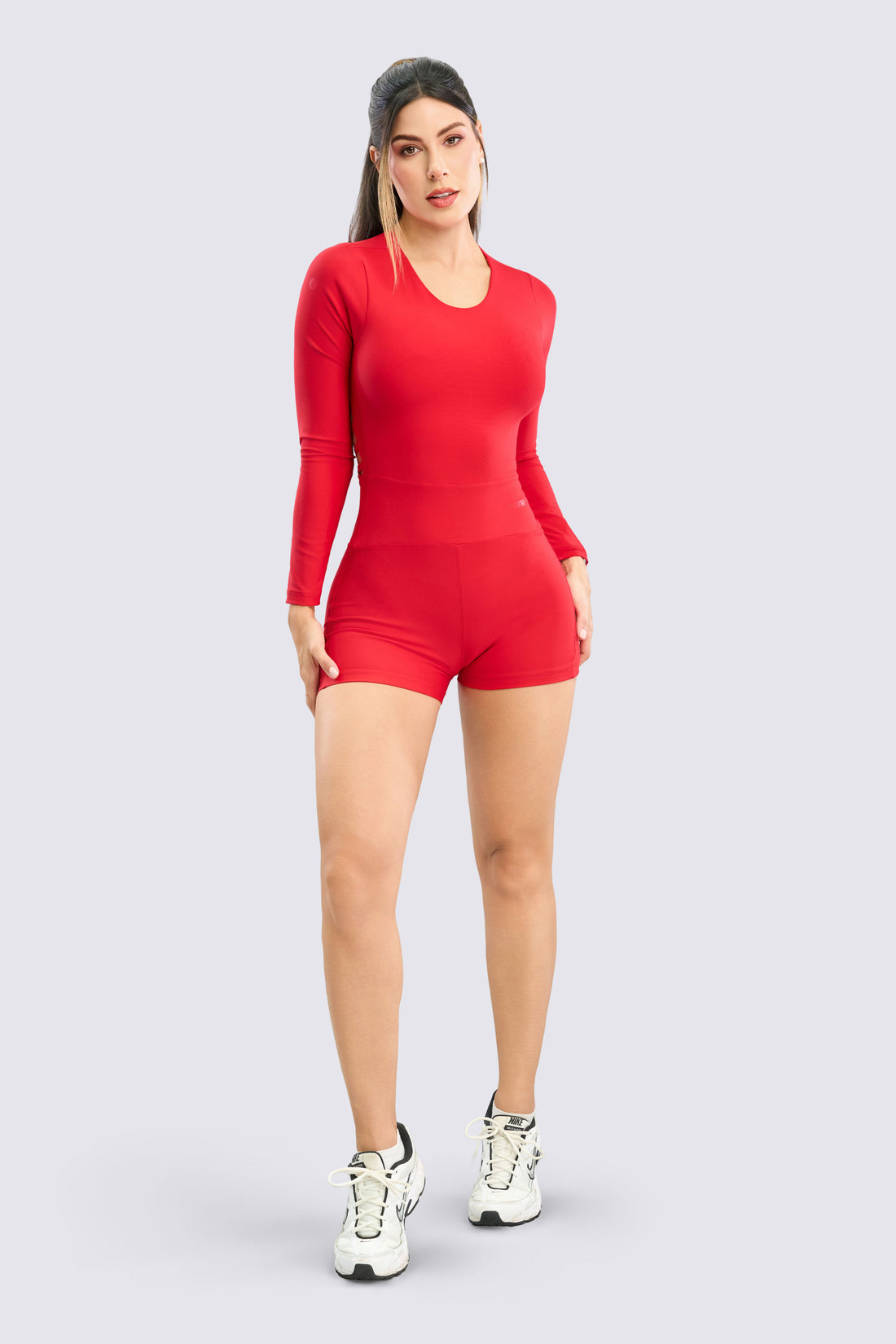 ENTERIZO ROJO  ESPALDA ABIERTA MANGA LARGA RVC