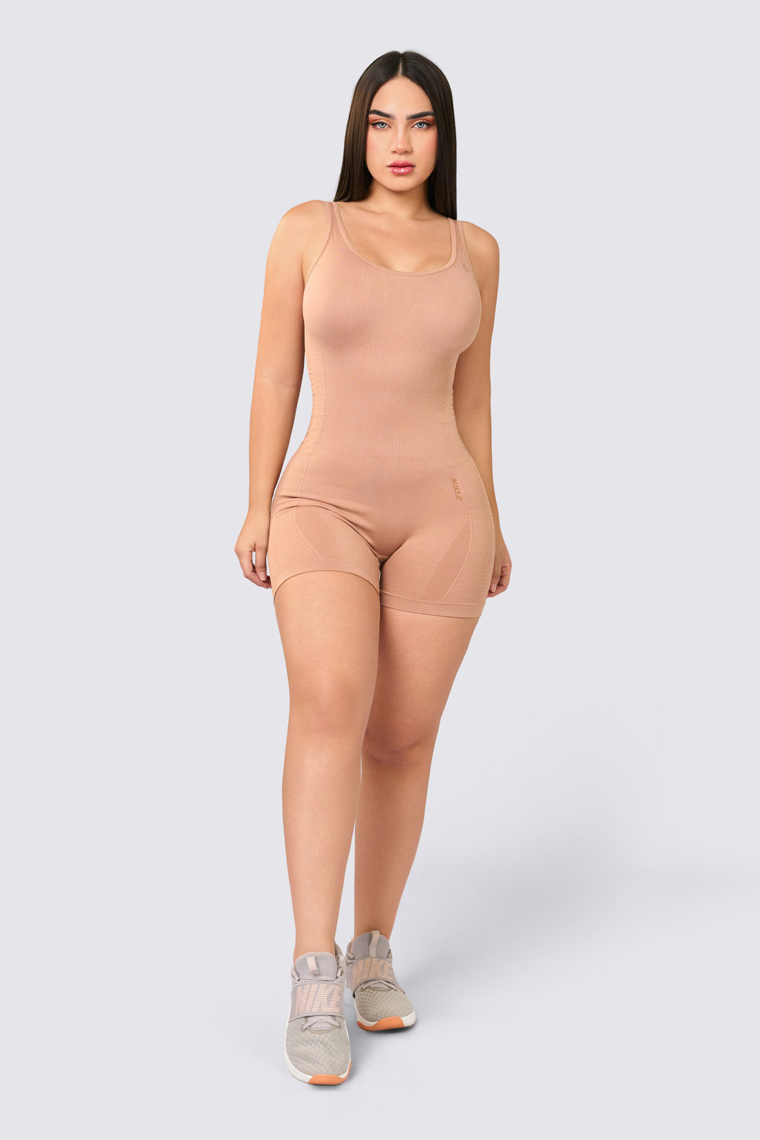 ENTERIZO DEPORTIVO GF06Q3T325-S6NUD MAX