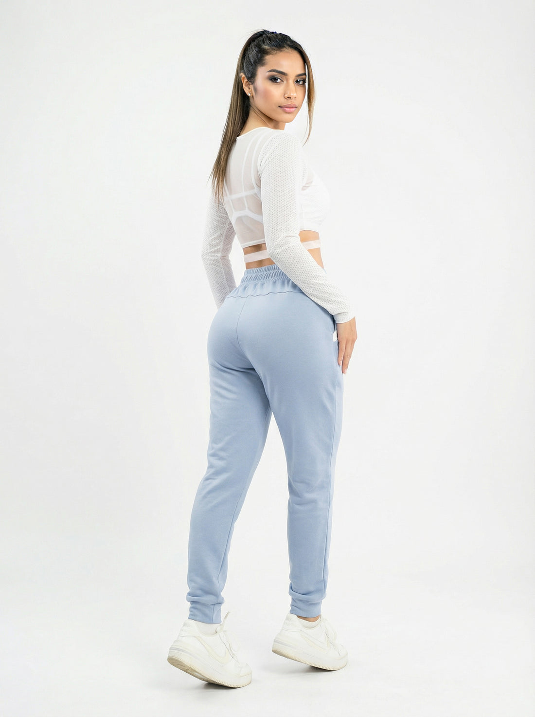 BUZO BLANCO DE MALLA RVC