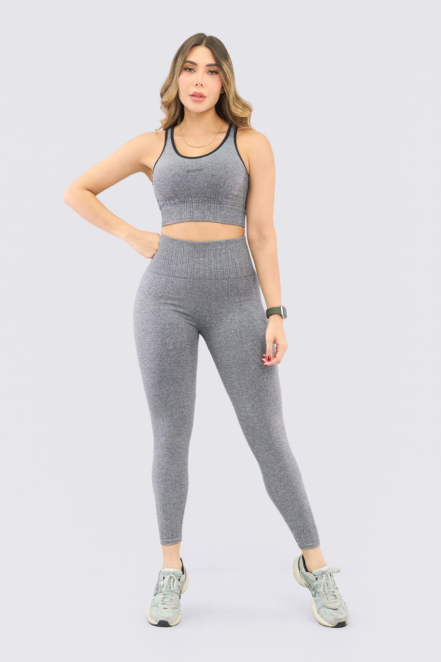 TOP SEAMLESS GF05Q3T325-S16NG MAX