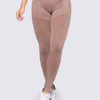 LEGGINGS SEAMLESS CHOCOLATE, DISEÑO SIN COSTURAS, FULL CONFORT. 