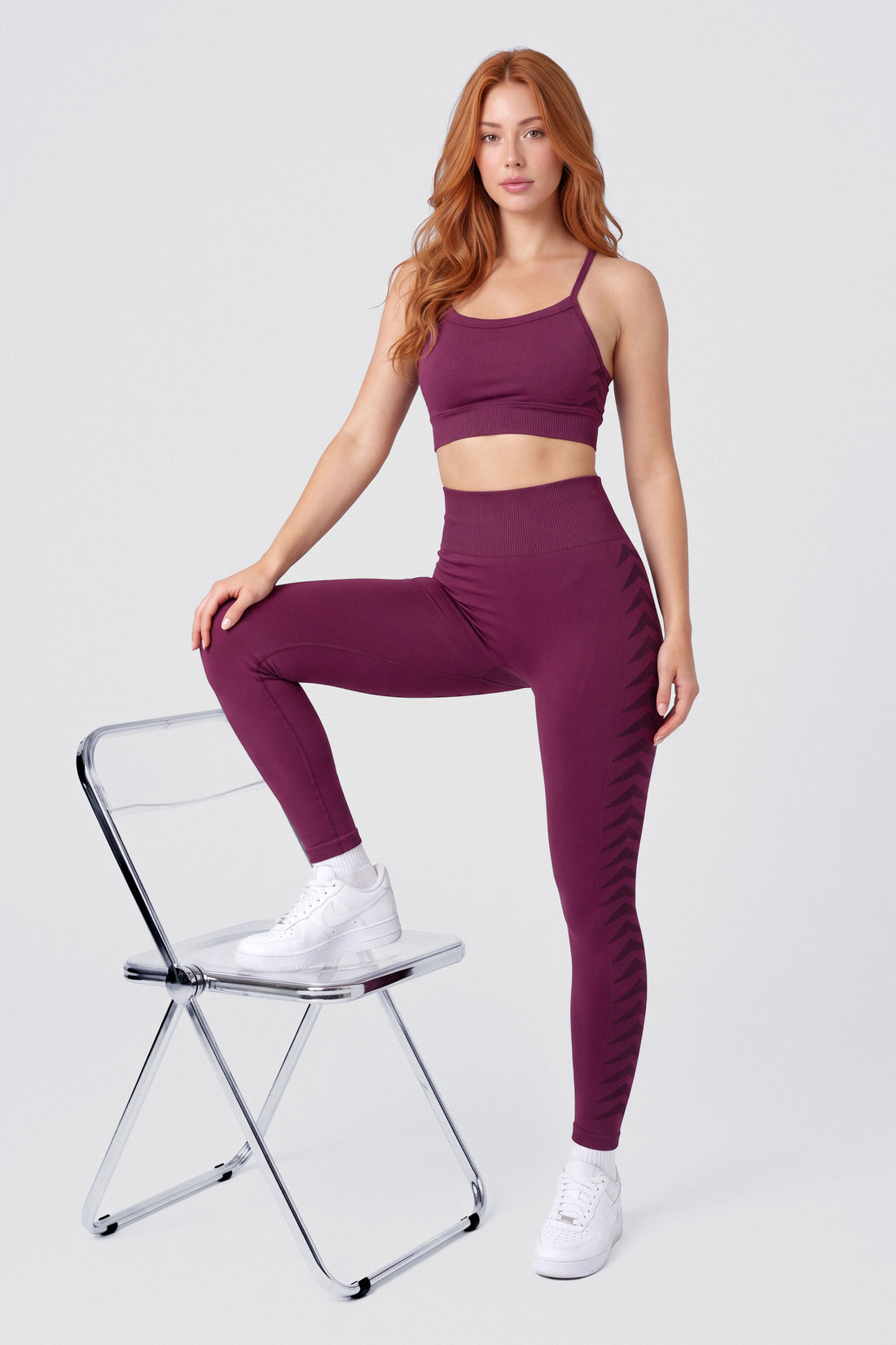 LEGGINGS MERLOT PATRÓN GEOMÉTRICO LATERAL PPC