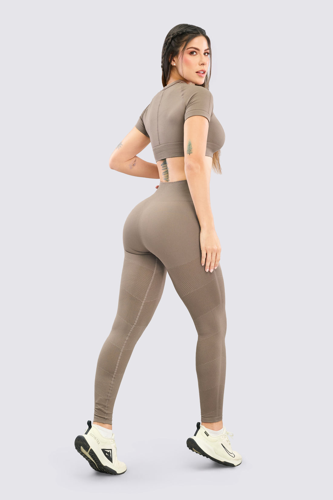 TOP DEPORTIVO MOCCA MANGA CORTA RVC