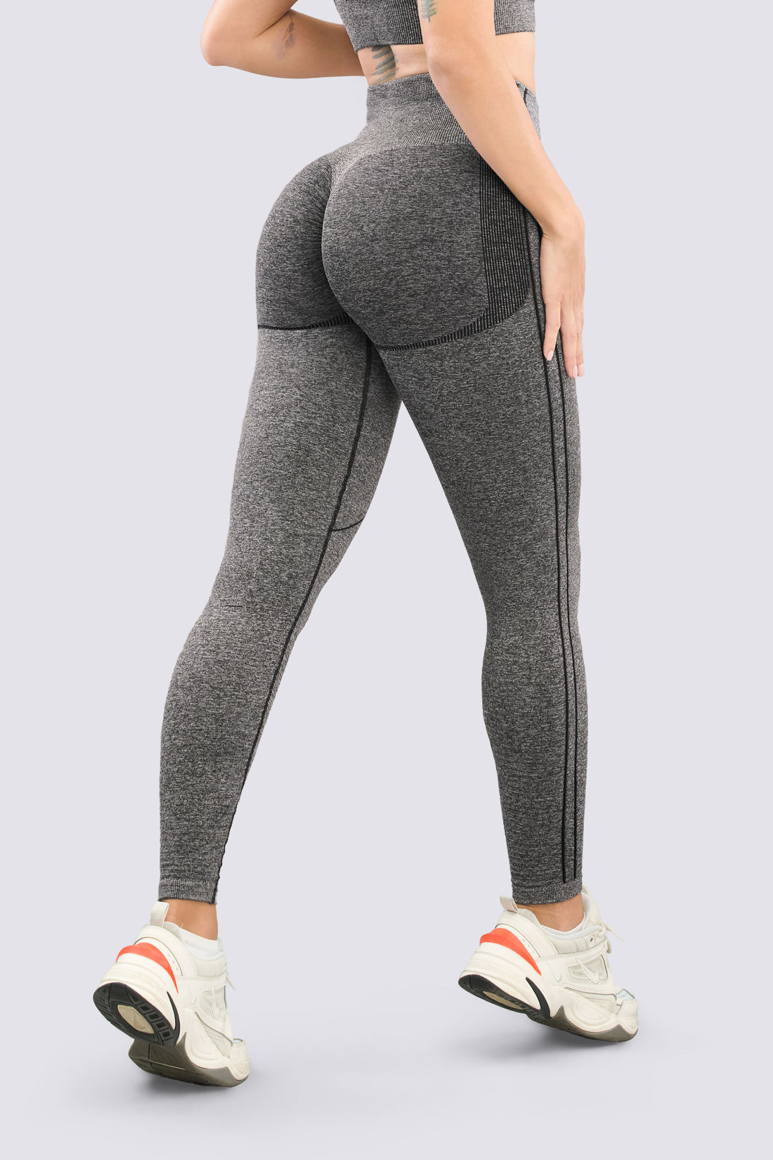 LEGGINGS SEAMLESS EFECTO MOLDEADOR NEGRO RVC