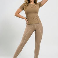 BLUSA DEPORTIVA MOCCA MANGA CORTA RVC
