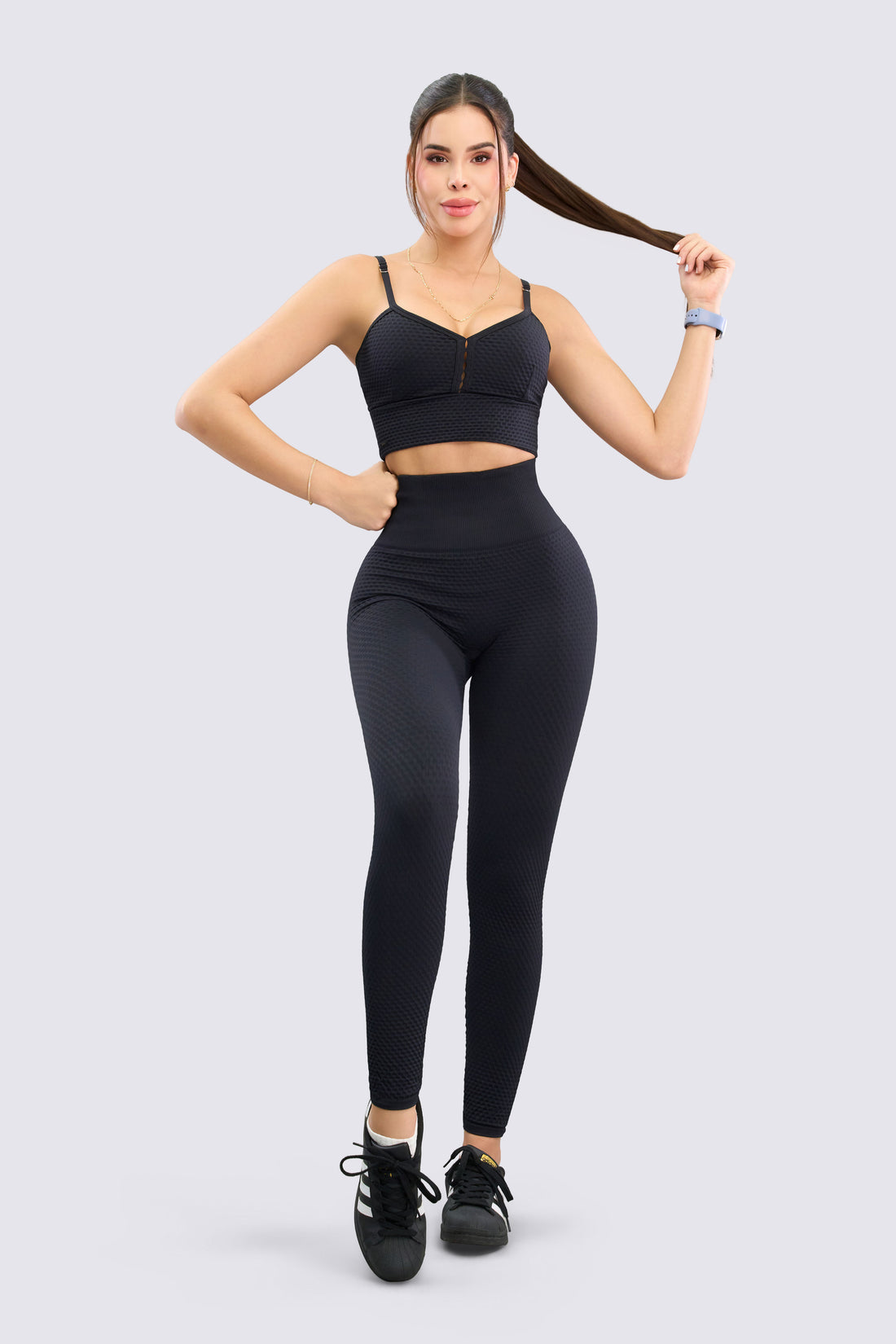 TOP DEPORTIVO NEGRO TEXTURIZADO RVC