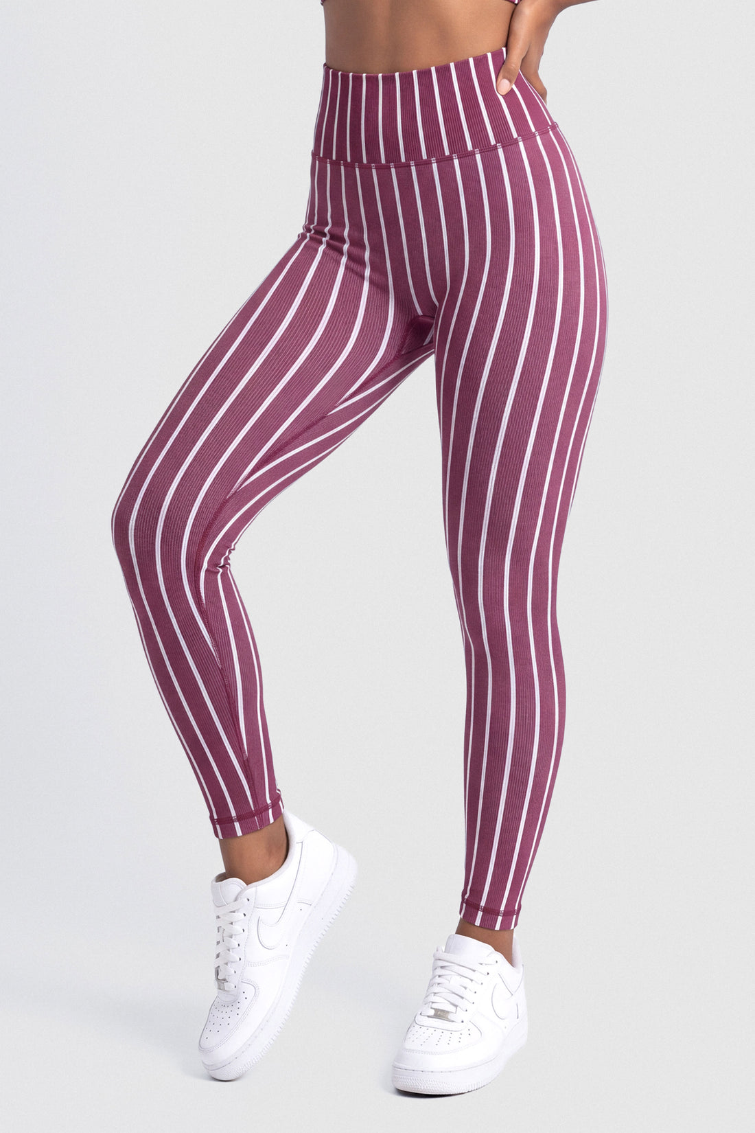 LEGGINGS VINOTINTO ESTAMPADO DE RAYAS  PPC