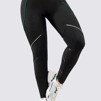 LEGGING DEPORTIVO COLOR NEGRO , ELABORADO EN TELA SUPLEX. 