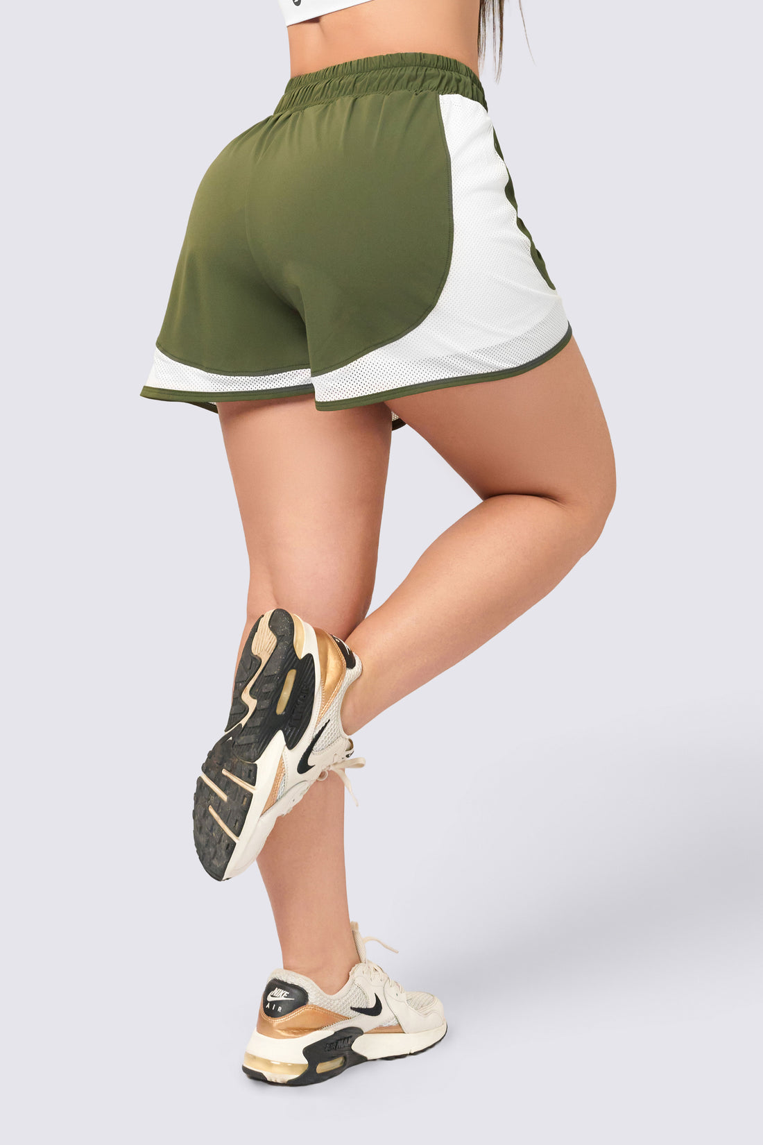 PANTALONETA VERDE CON MALLAS LATERALES RVC