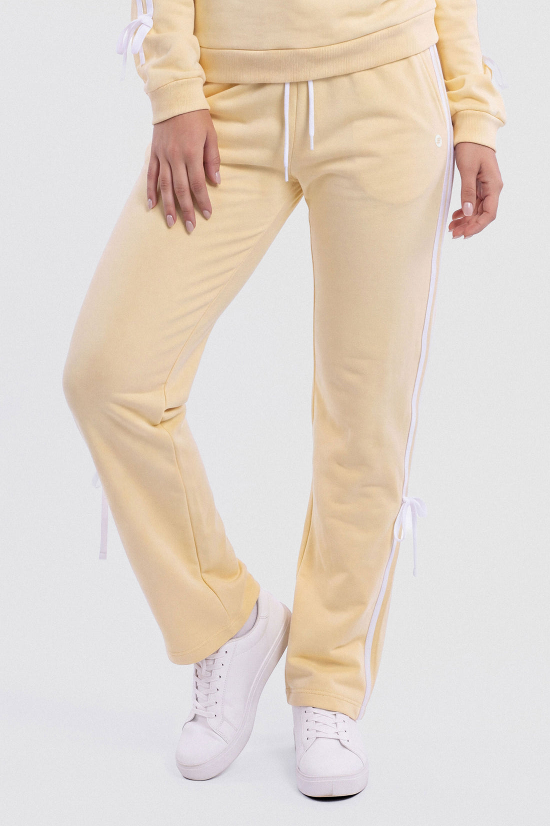 PANTALÓN CONFORT AMARILLO MANTEQUILLA FRANJAS LATERALES PPC