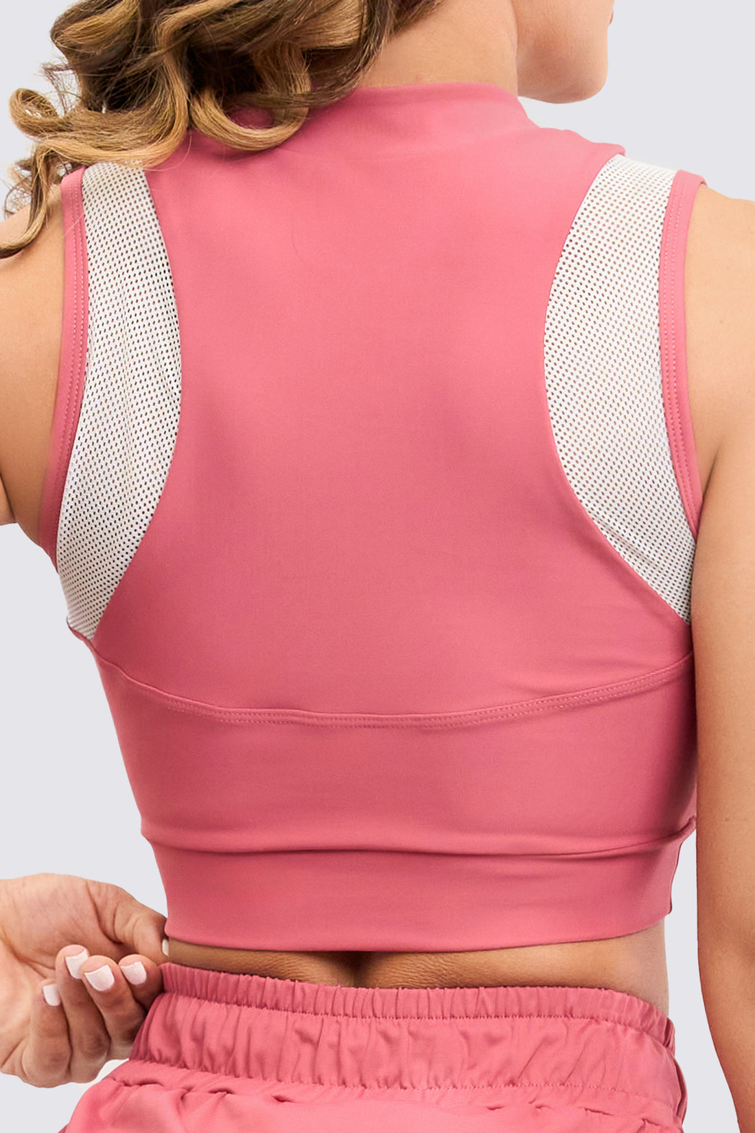 CROPTOP DEPORTIVO GF22Q225-M8RS OPM