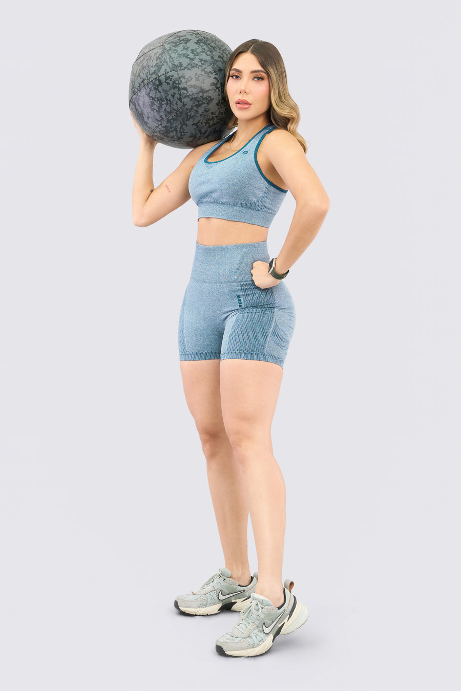 SHORT SEAMLESS GF09Q3T225-S3VDJ MAX