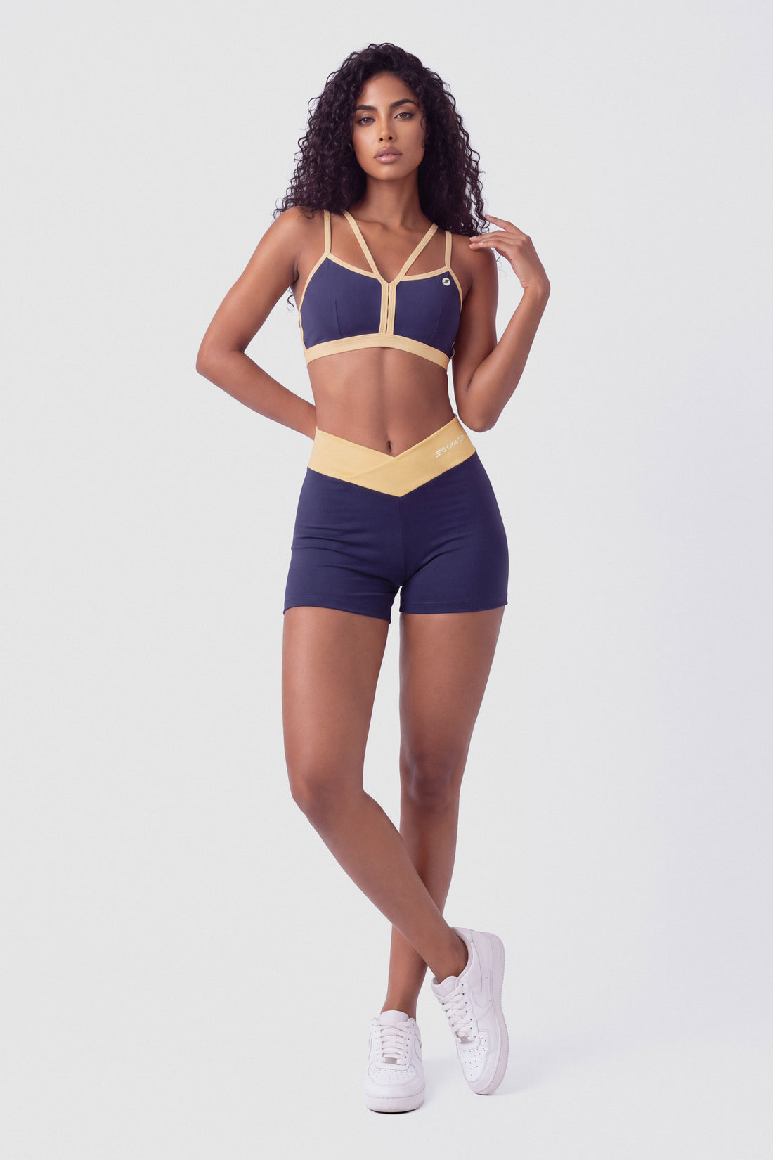 SHORT PRETINA EN V AZUL MARINO PPC