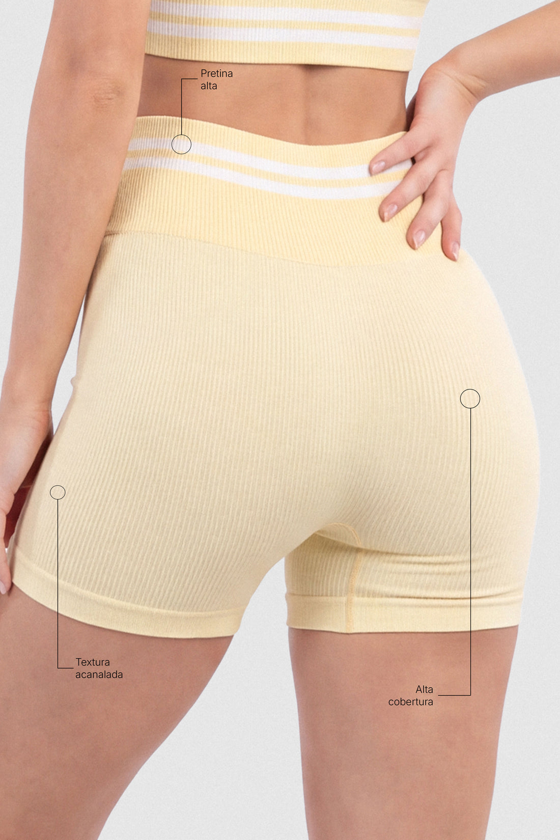 SHORT AMARILLO MANTEQUILLA PRETINA ALTA Y FRANJAS BLANCAS PPC