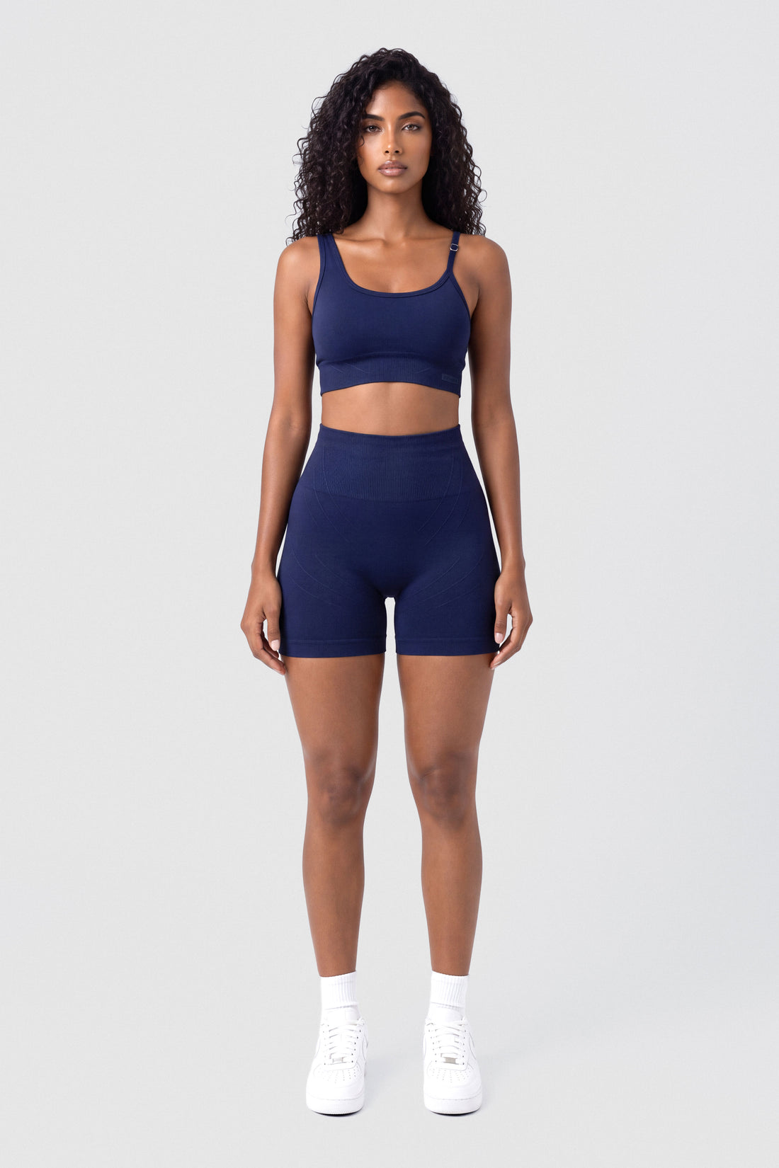SHORT AZUL MARINO LÍNEAS TONALES PPC
