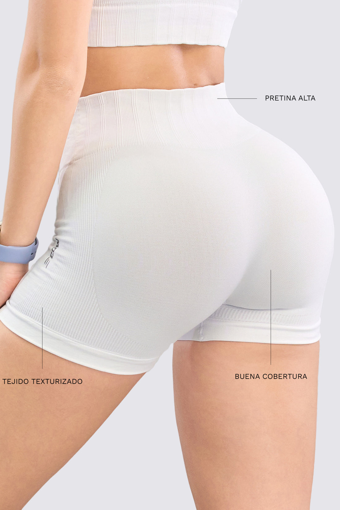 SHORT SIN COSTURAS AJUSTE CÓMODO RVC