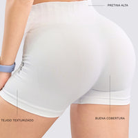 SHORT SIN COSTURAS AJUSTE CÓMODO RVC