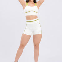 TOP SOPORTE MEDIO BLANCO Y DETALLES EN COLOR VERDE PISTACHO RVC