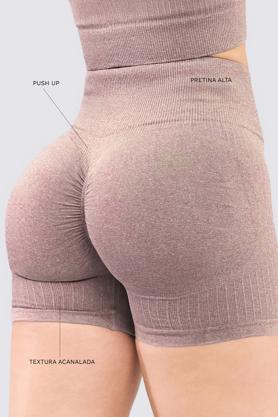 SHORT PUSH UP PALO DE ROSA TEXTURA ACANALADA RVC