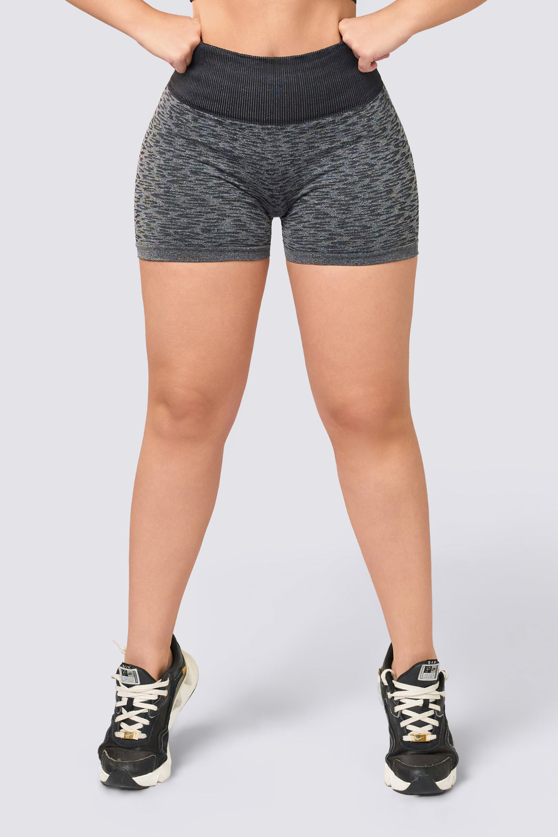 SHORT PUSH UP NEGRO ANIMAL PRINT RVC