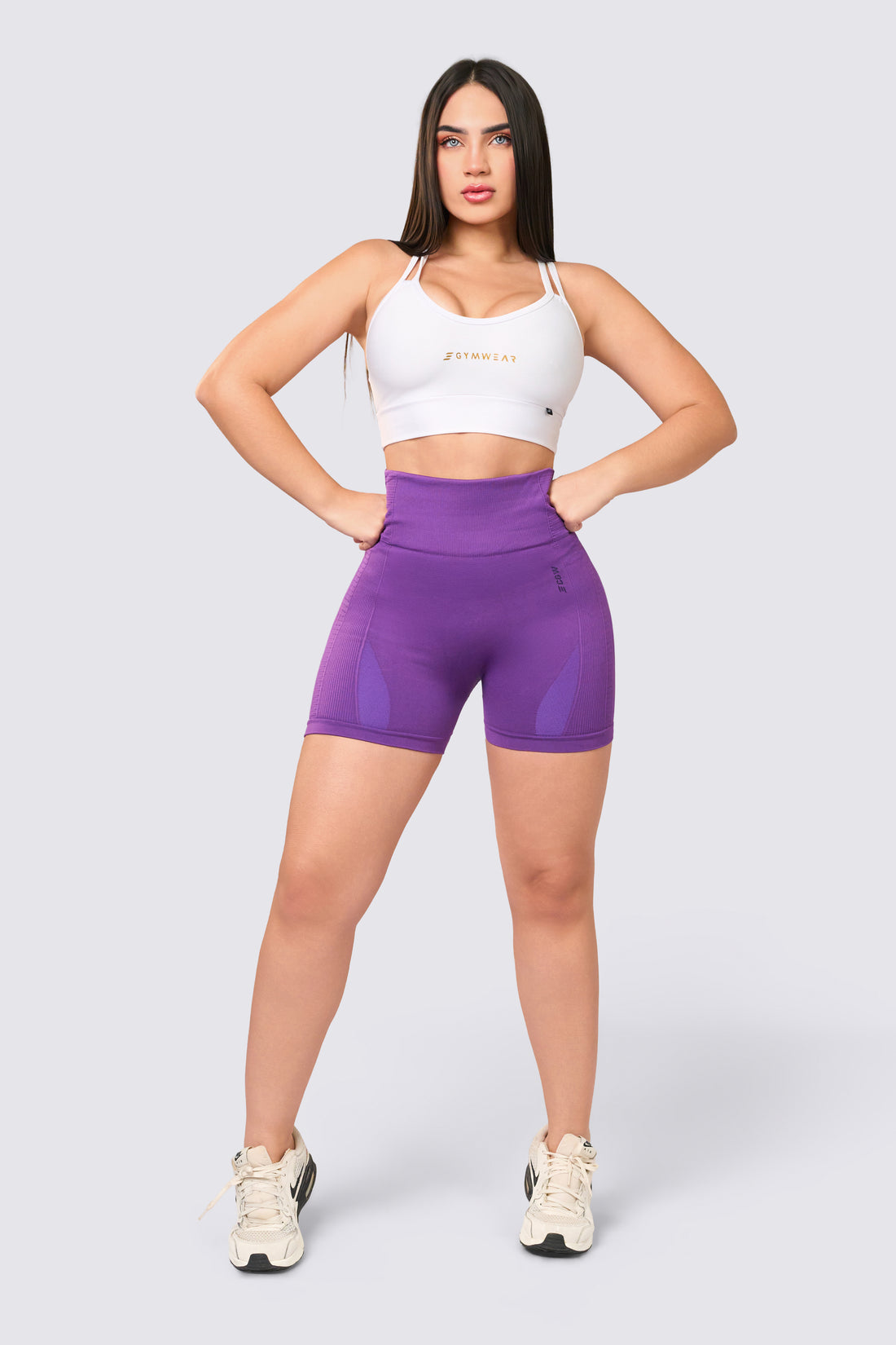 SHORT SEAMLESS GF09Q124-S4PUR MAX