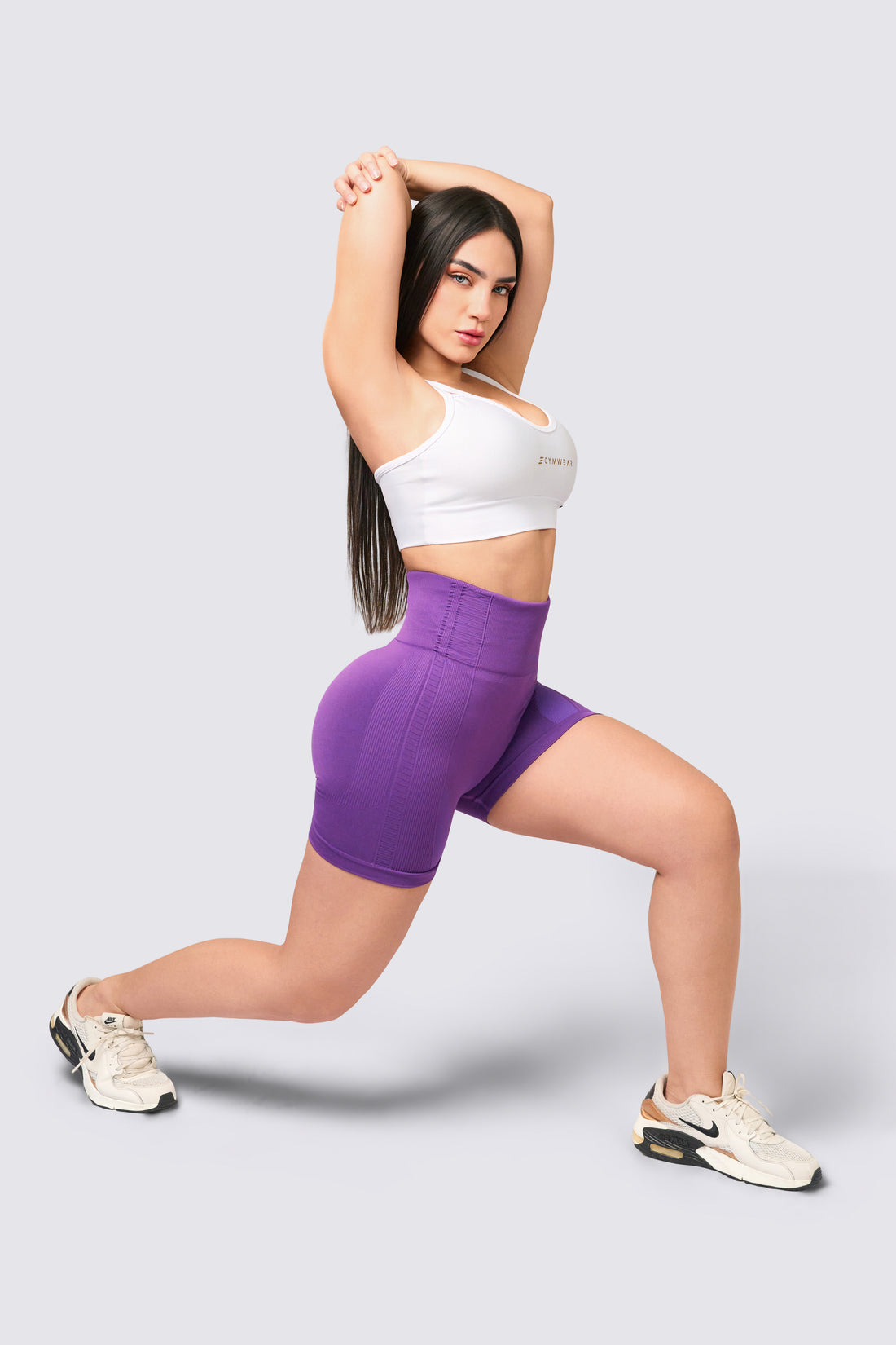 SHORT SEAMLESS GF09Q124-S4PUR MAX