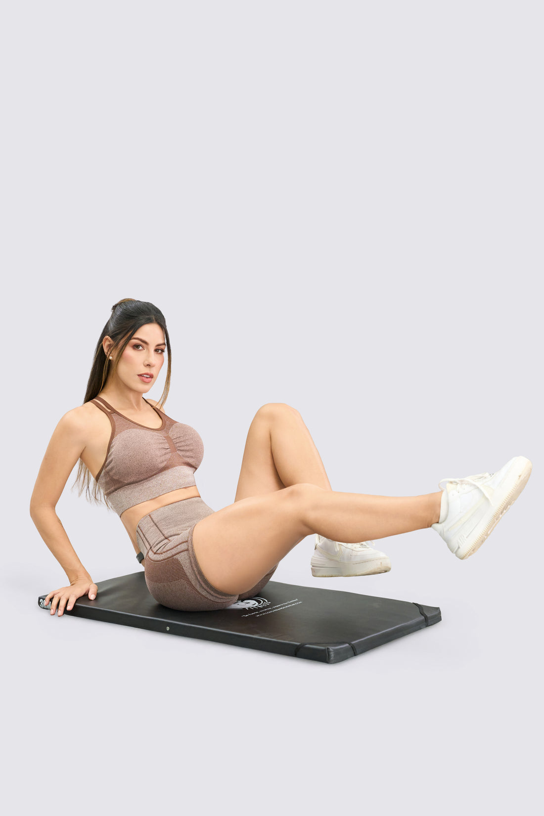 SHORT PUSH UP MOCCA ALTA COMPRESIÓN RVC