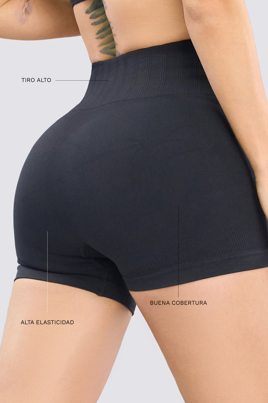 SHORT SIN COSTURAS AJUSTE CÓMODO RVC