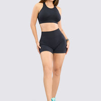 SHORT SIN COSTURAS AJUSTE CÓMODO RVC